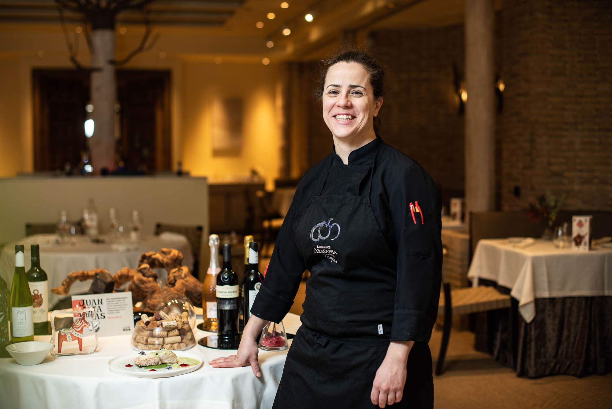 Noelia Andía, estupenda Embajadora Juan Altamiras, ha diseñado un menú memorable con motivo del 25 aniversario del restaurante.